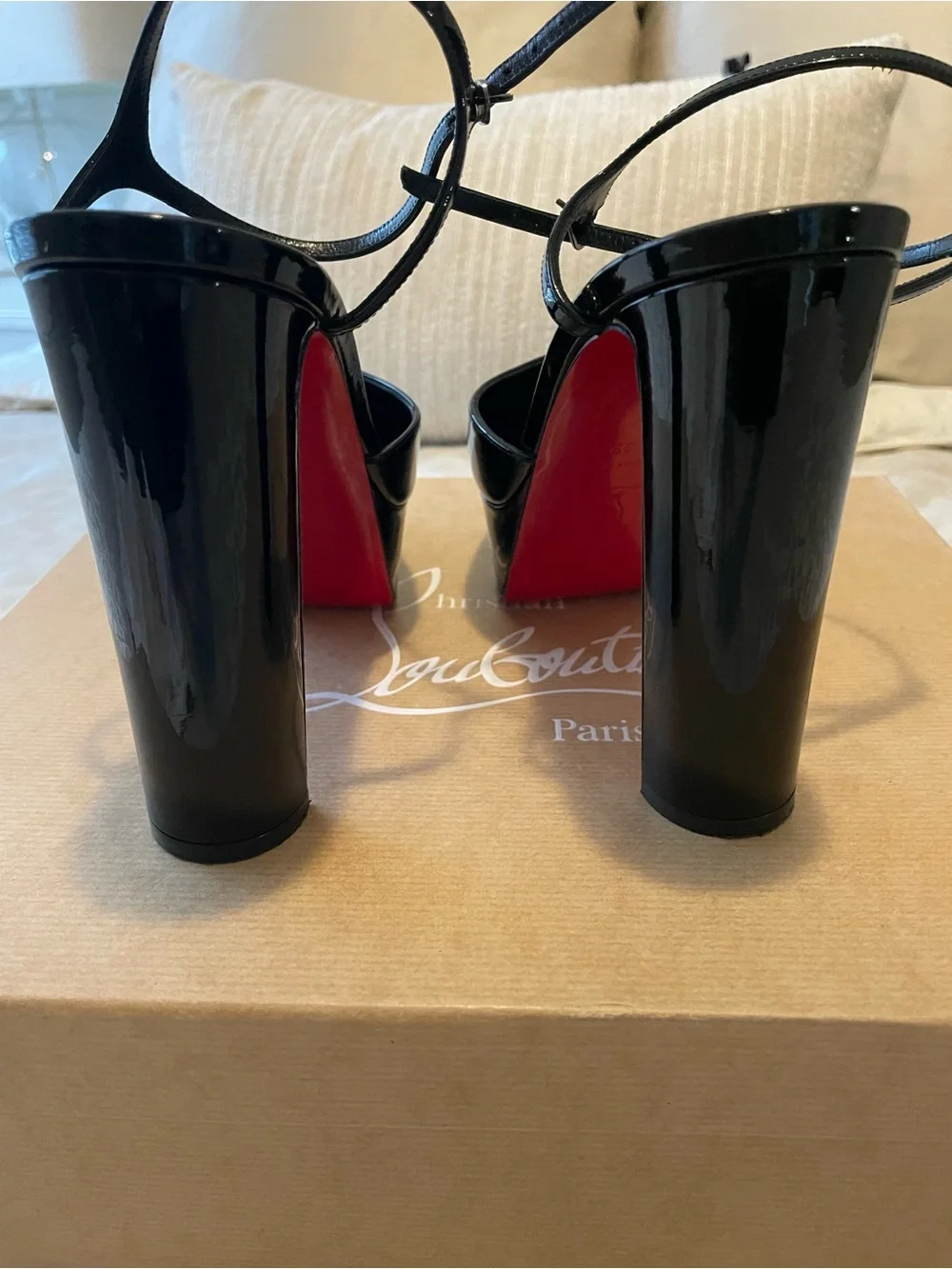 Christian Louboutin Loo Pump 130 Patent Leather in Black AUTHENTIC